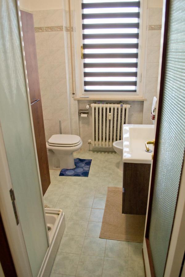 Casa Fiume Apartment มานโตวา ภายนอก รูปภาพ