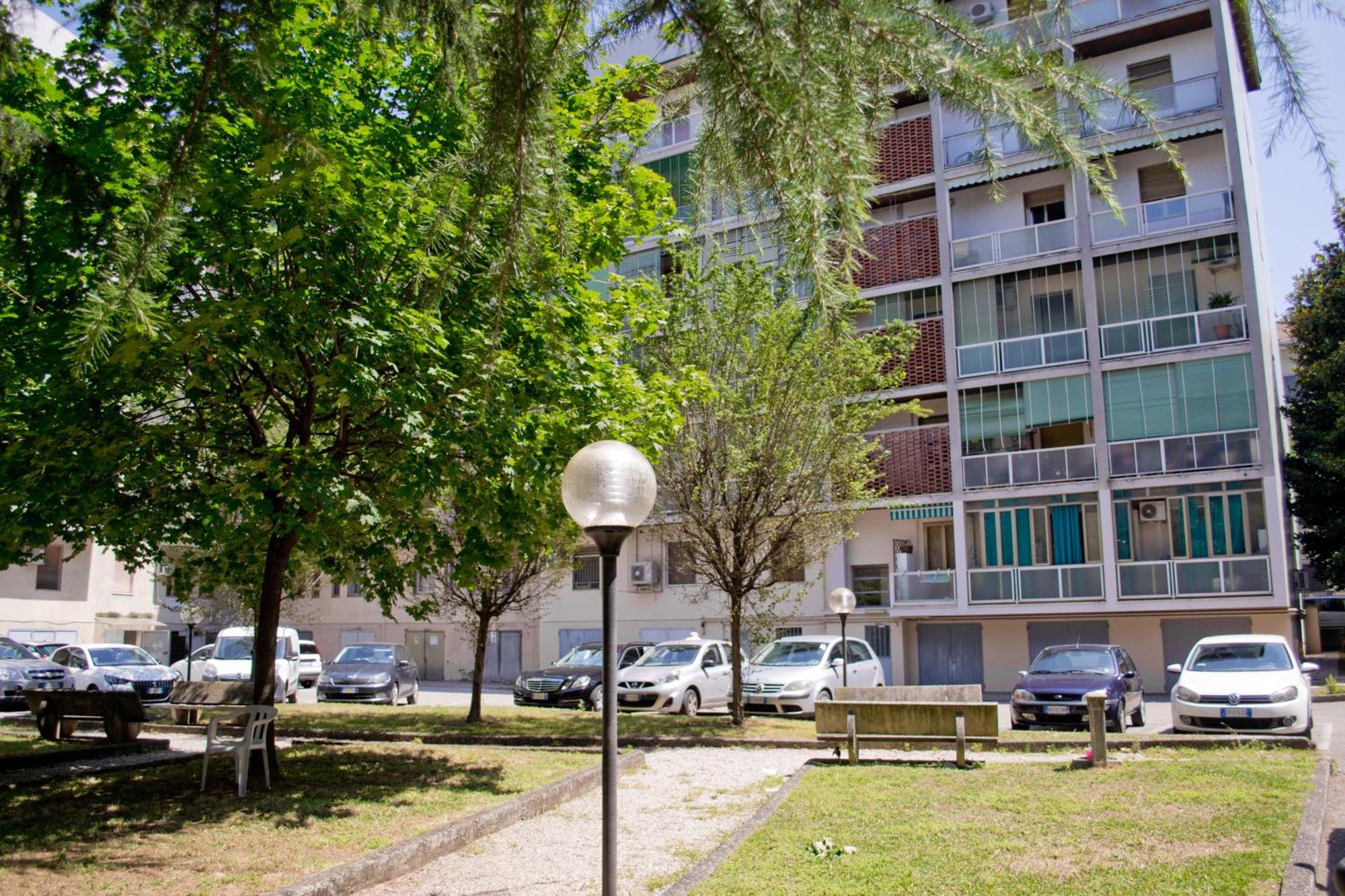 Casa Fiume Apartment มานโตวา ภายนอก รูปภาพ