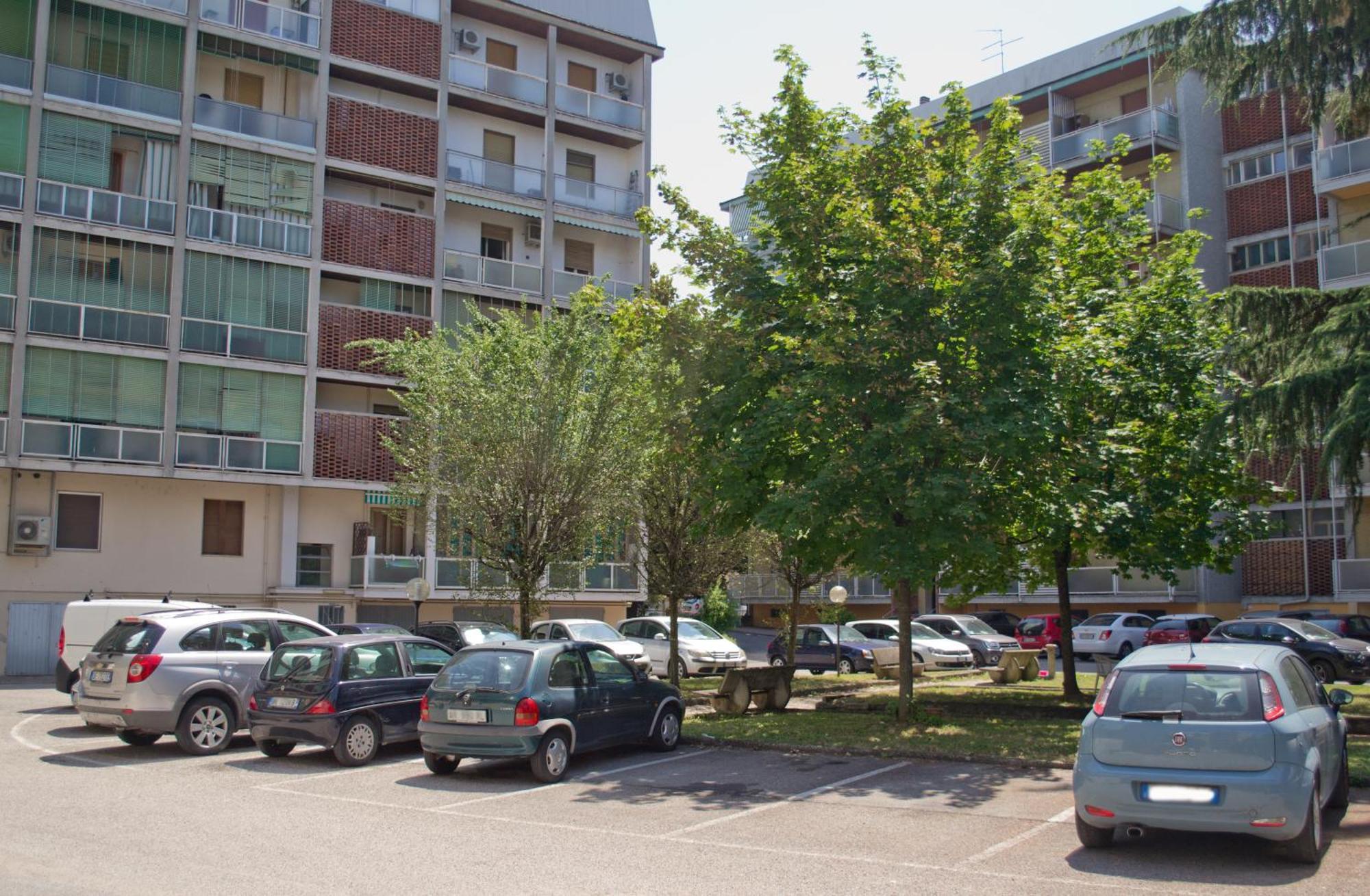 Casa Fiume Apartment มานโตวา ภายนอก รูปภาพ