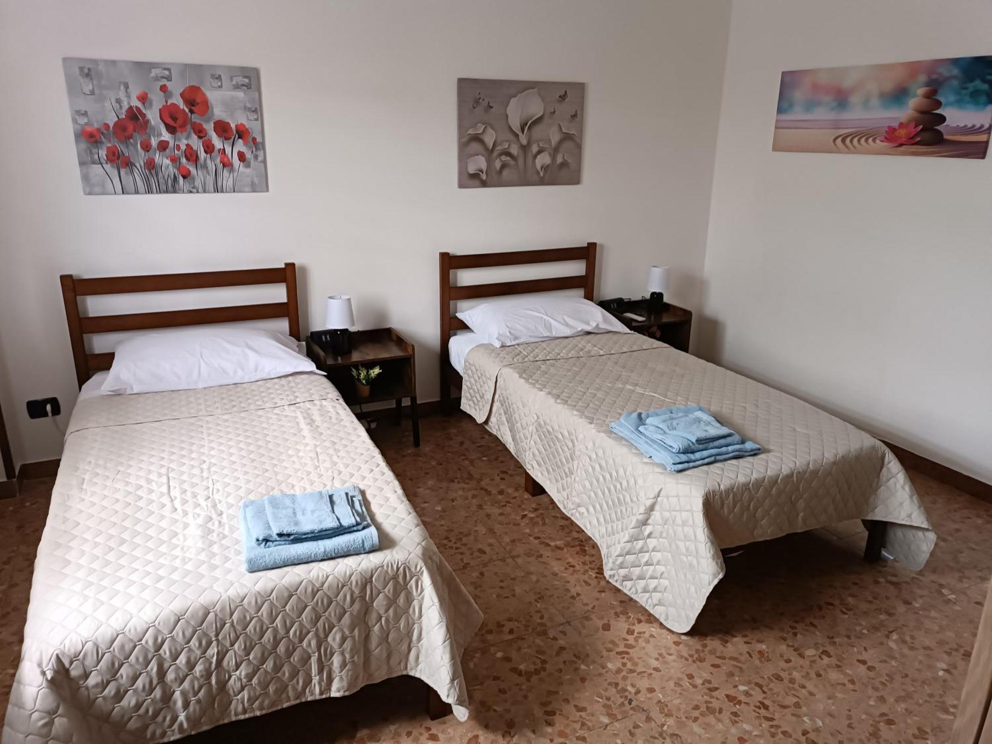 Casa Fiume Apartment มานโตวา ภายนอก รูปภาพ